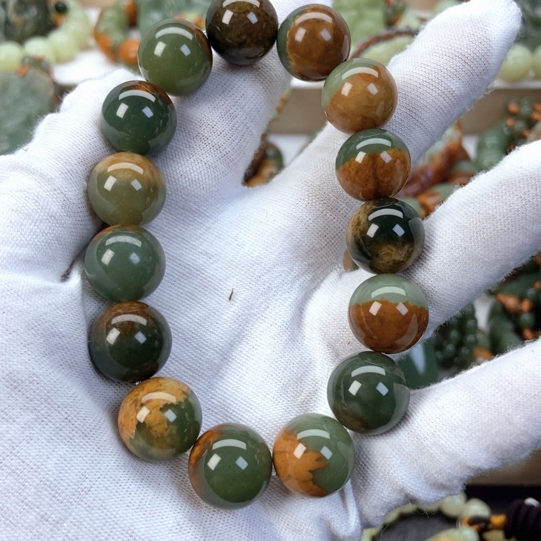 透闪石质玉串未镶嵌A***沫