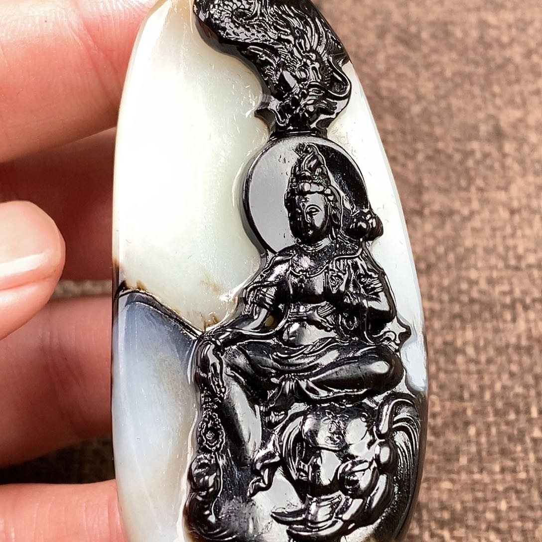 和田玉挂件未镶嵌