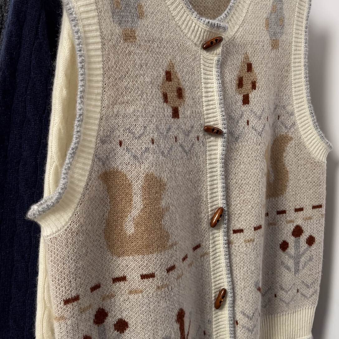 牛角扣 羊绒 开衫 马甲