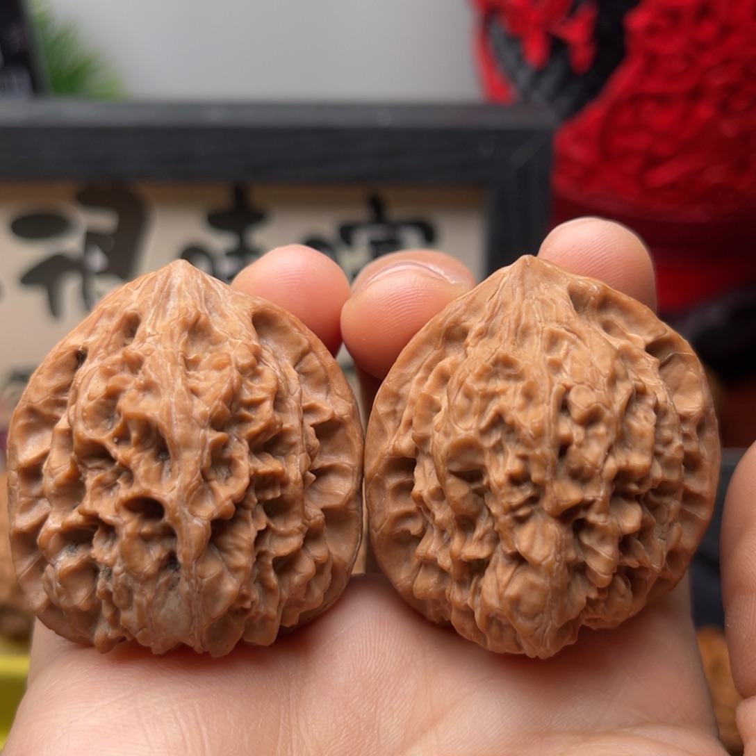 吊坠文玩核桃40野牛