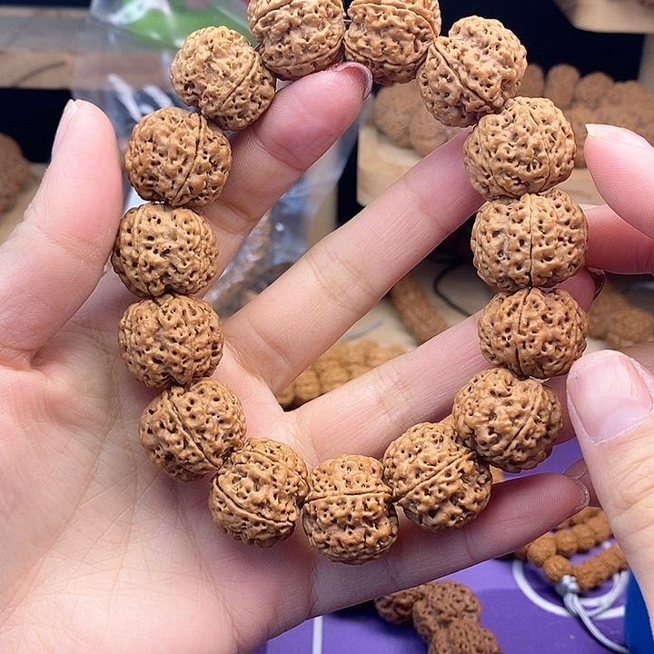 金刚菩提手串福利待遇不退换