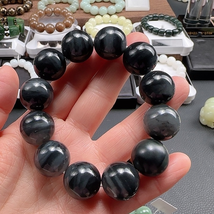 和田玉手串未镶嵌