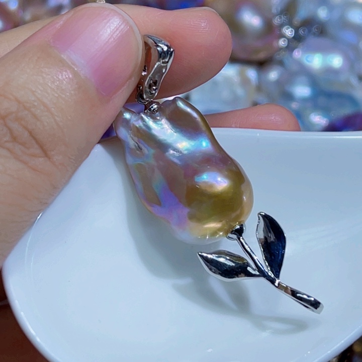 颈饰未镶嵌淡水珍珠