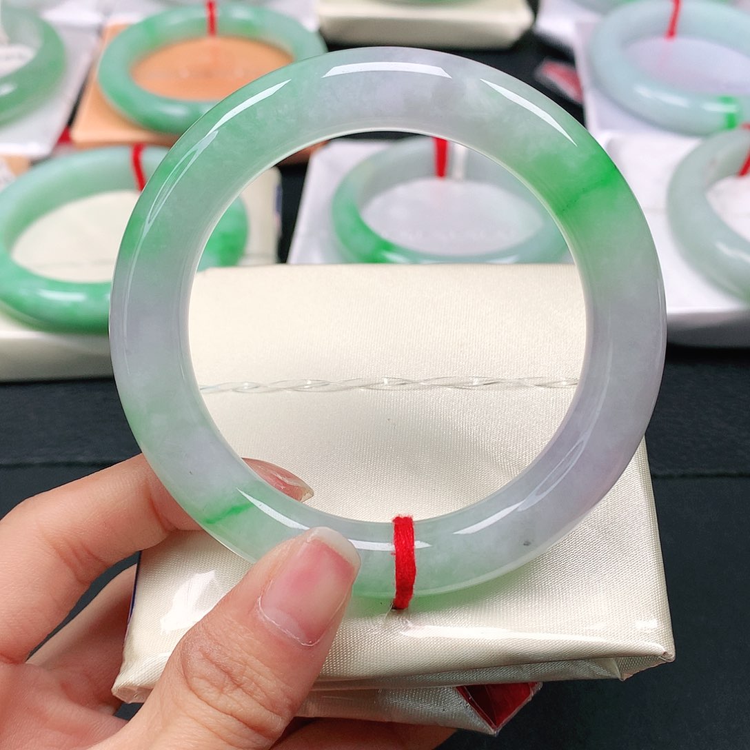 翡翠手镯（圆镯）未镶嵌天然翡翠手镯55