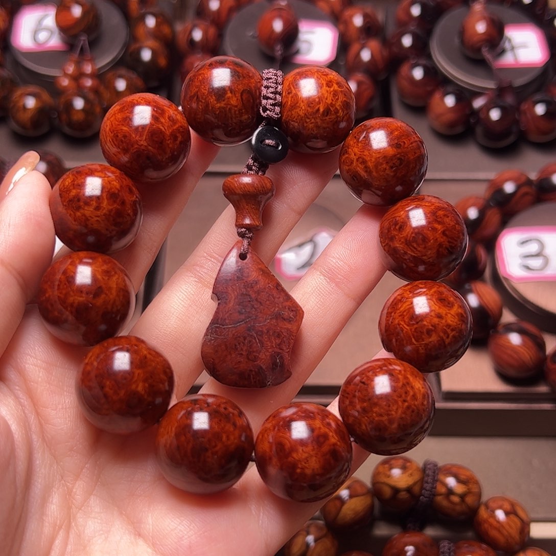 B***.黄花梨/降香黄檀2.0红油梨爆满留疤