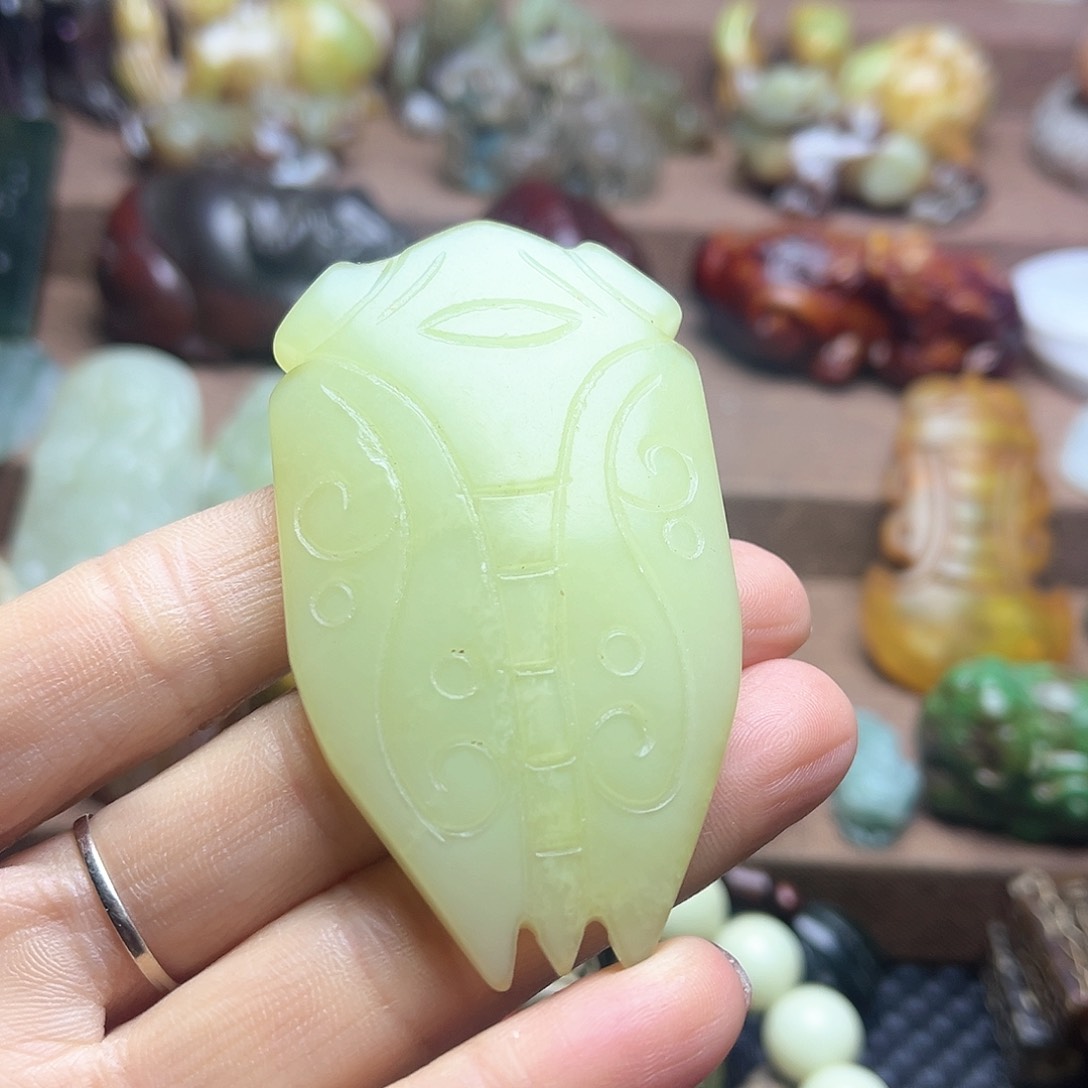 白玉菩提吊坠160。。