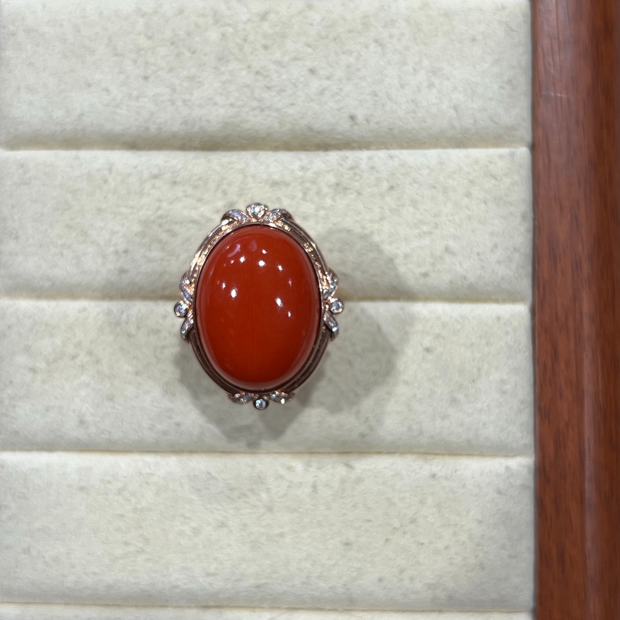 五弟珊瑚收藏级18k莫莫戒指