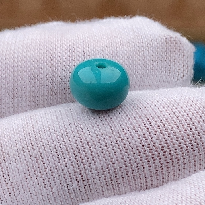 绿松石未镶嵌珠宝奇石8.6