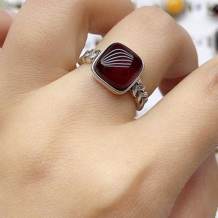 血珀戒指银S925镶嵌天然