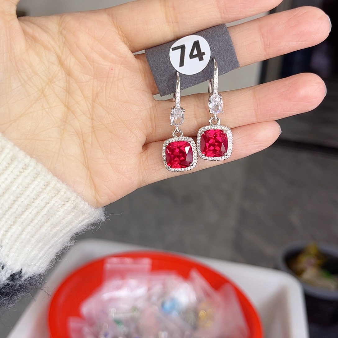 银S925镶嵌耳饰红宝石
