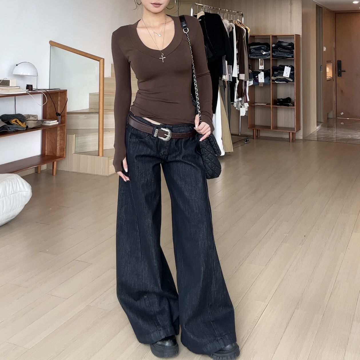 【部分现】低腰宽松A字型洗水原色牛仔长裤2025新款阔腿裤Q254337