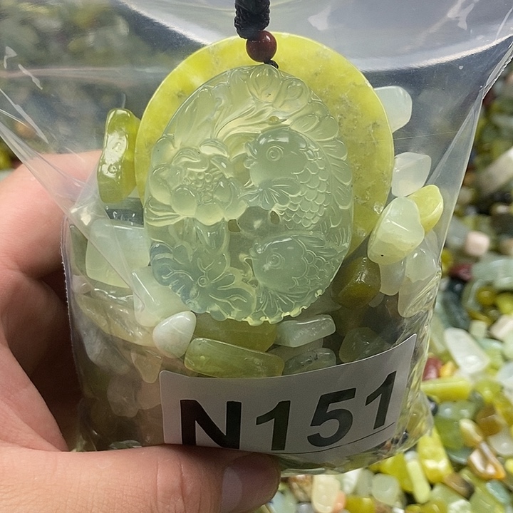 蛇纹石玉未镶嵌鱼缸石