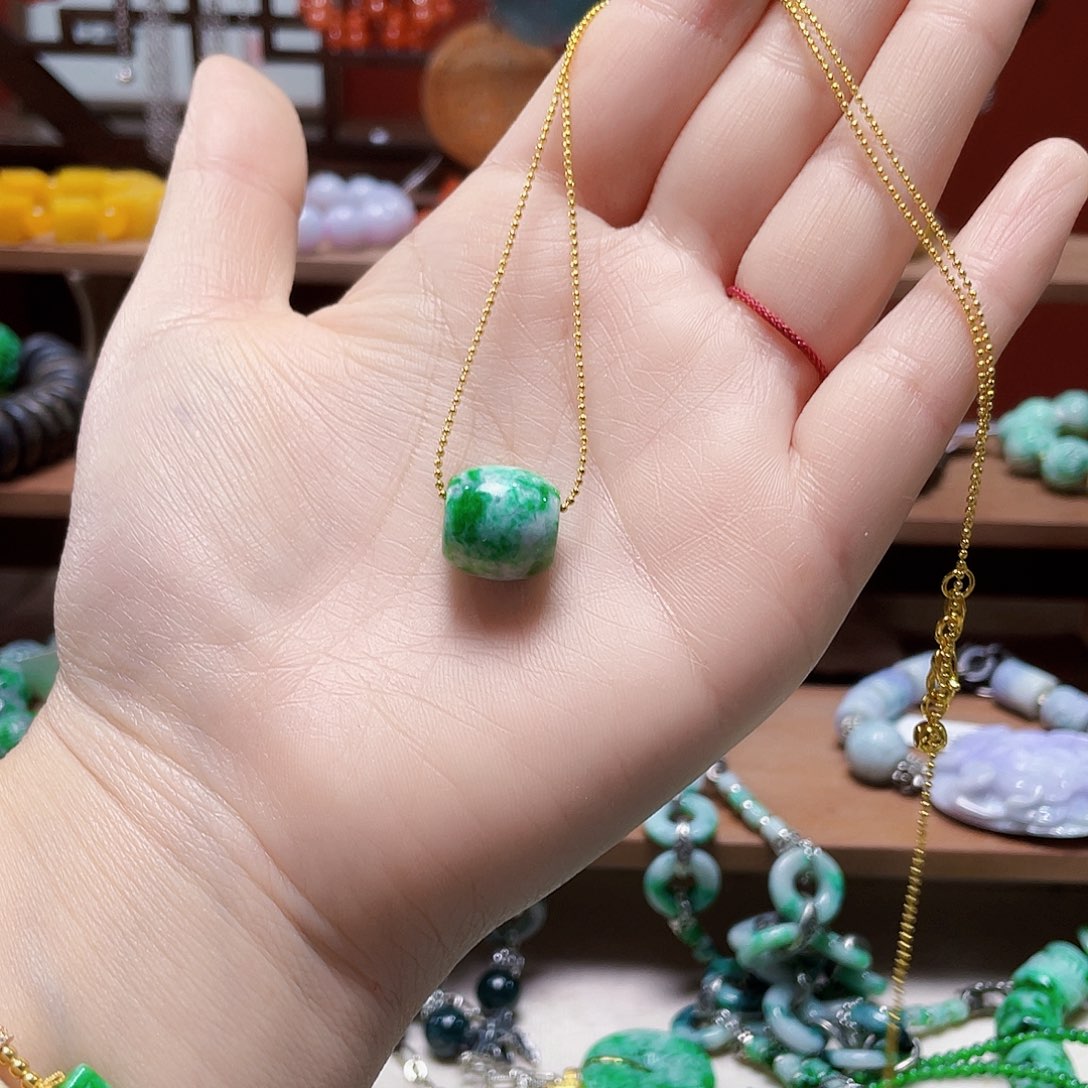 翡翠未镶嵌手链饰品