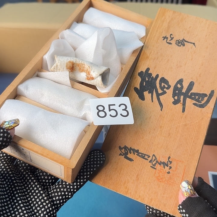 瓷片很好看的小陶器