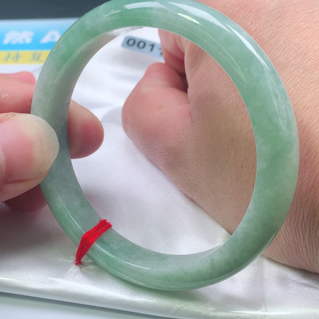 翡翠手镯未镶嵌0011号