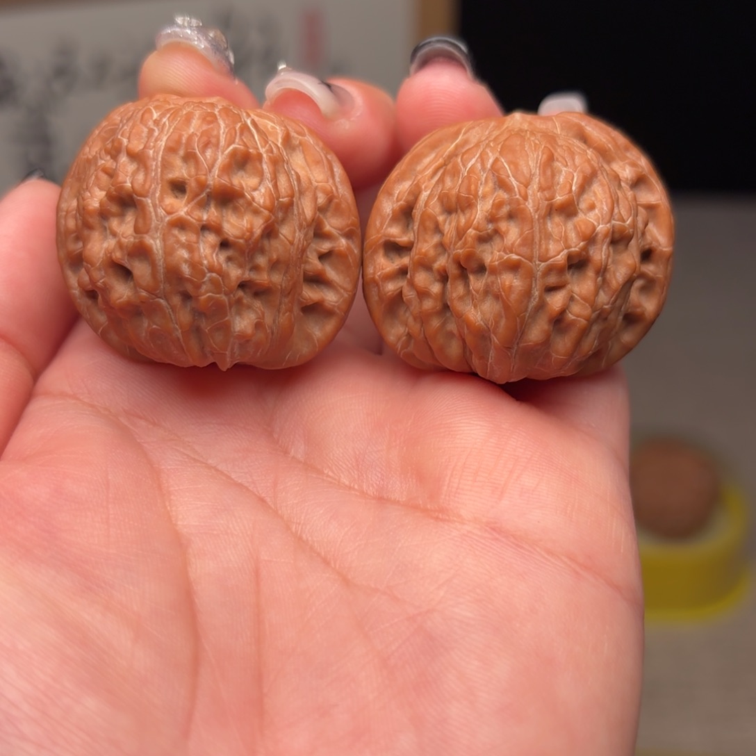 37+全品无修红皮山地磨盘