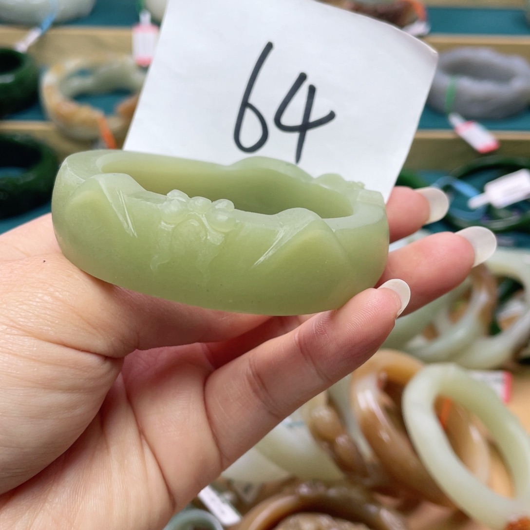 未镶嵌手镯和田玉圈口55