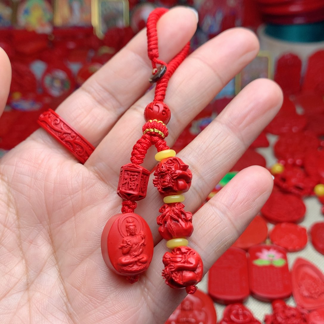 天然辰砂破**士工艺品朱砂钥匙扣