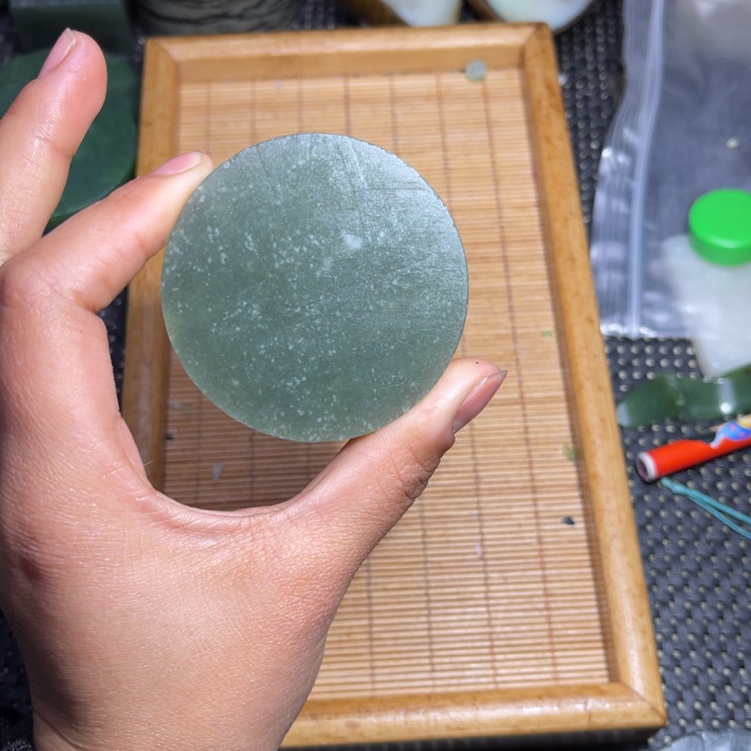 未镶嵌和田玉车挂