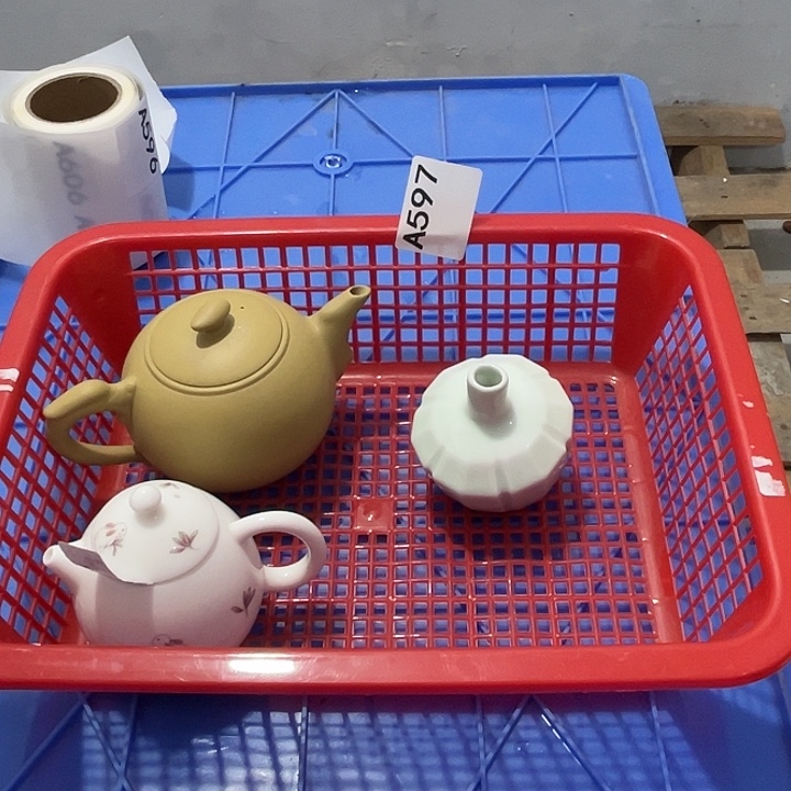 辣***末茶具默认微瑕瓷器、茶具、壶、摆件，介意勿拍 