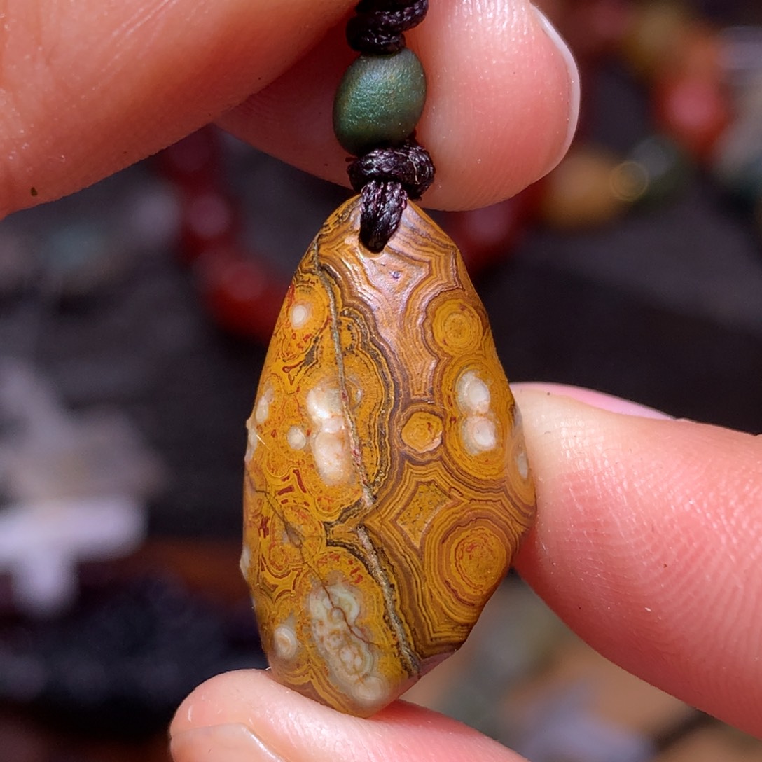 未镶嵌玛瑙/玉髓珠宝半成品