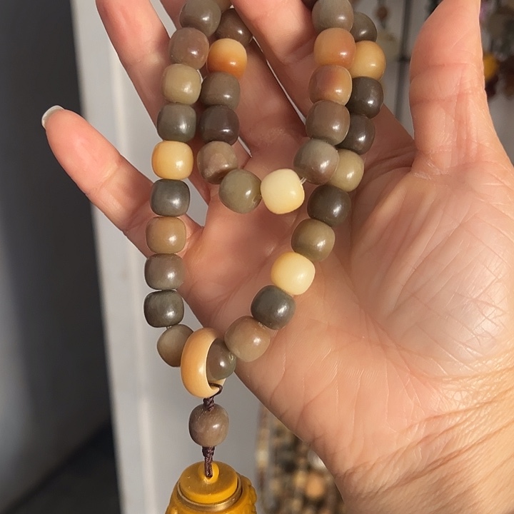 白玉菩提吊坠10×11