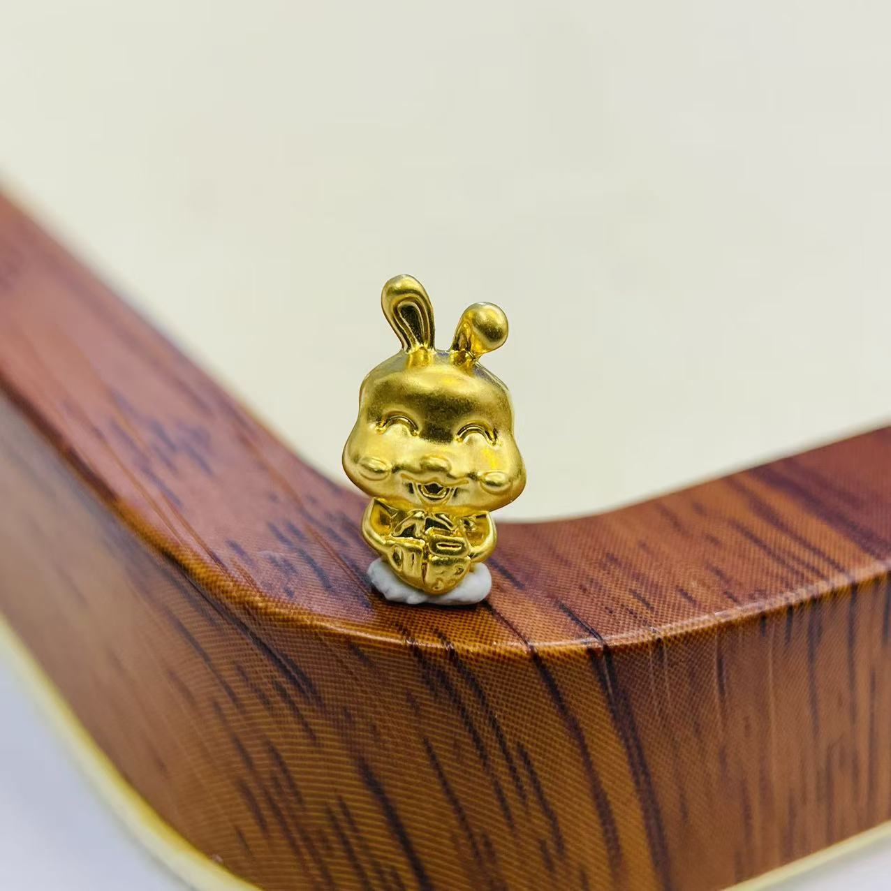 君潮黄金足金999生肖兔DP0974-0250