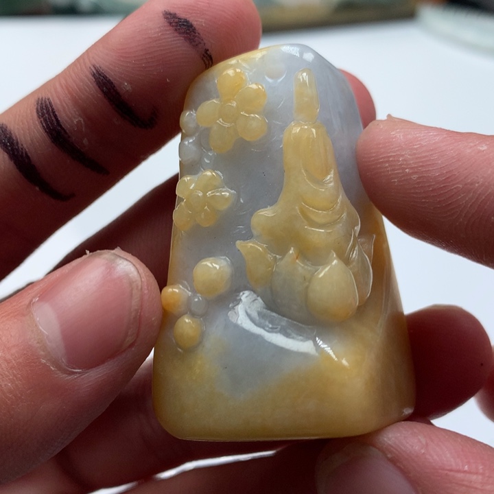 翡翠未镶嵌颈饰保真天然a货翡翠