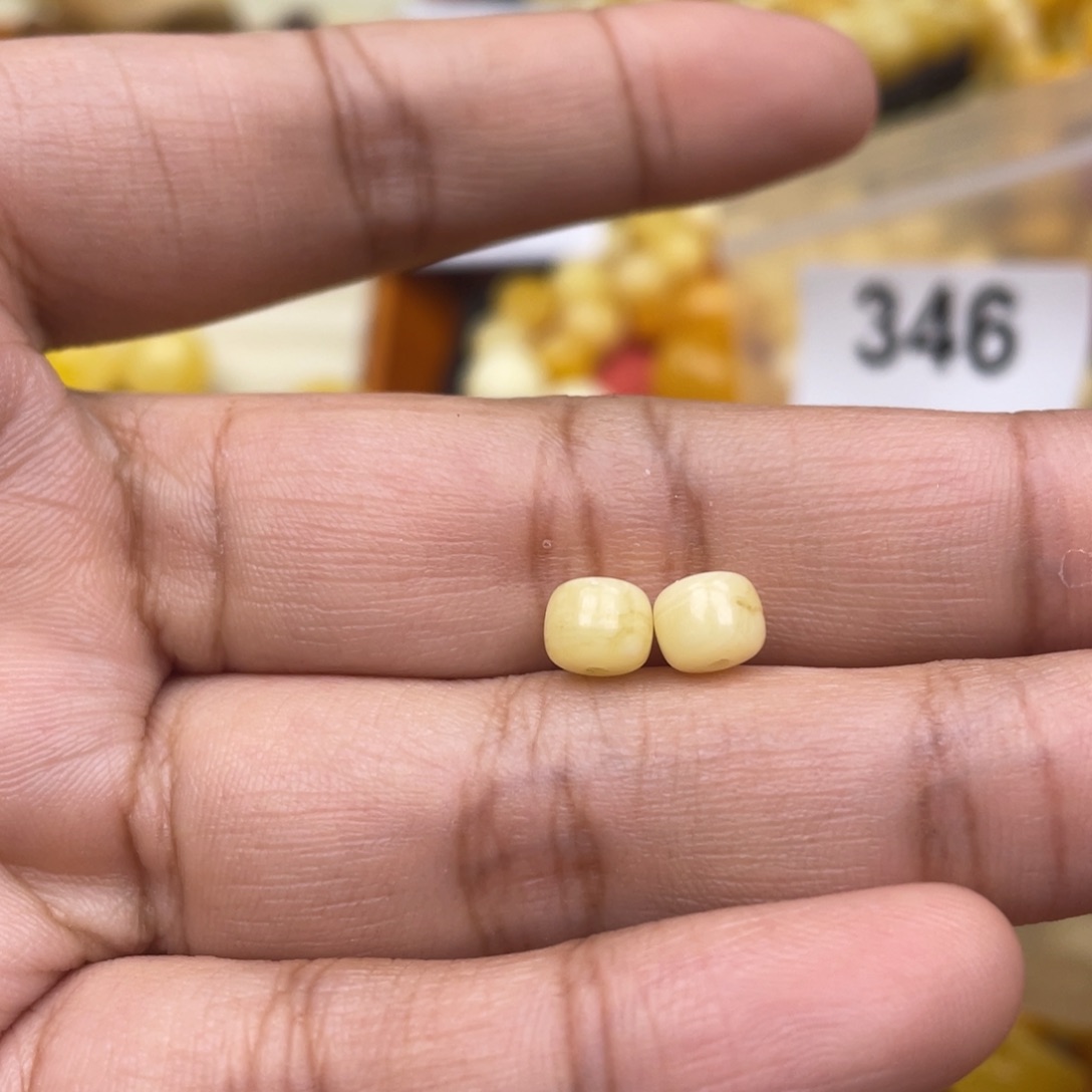 蜜蜡珠宝奇石未镶嵌小坑6