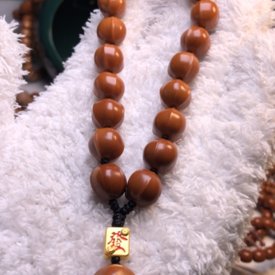 橄榄核吊坠鱼*1.28鲨鱼背手持