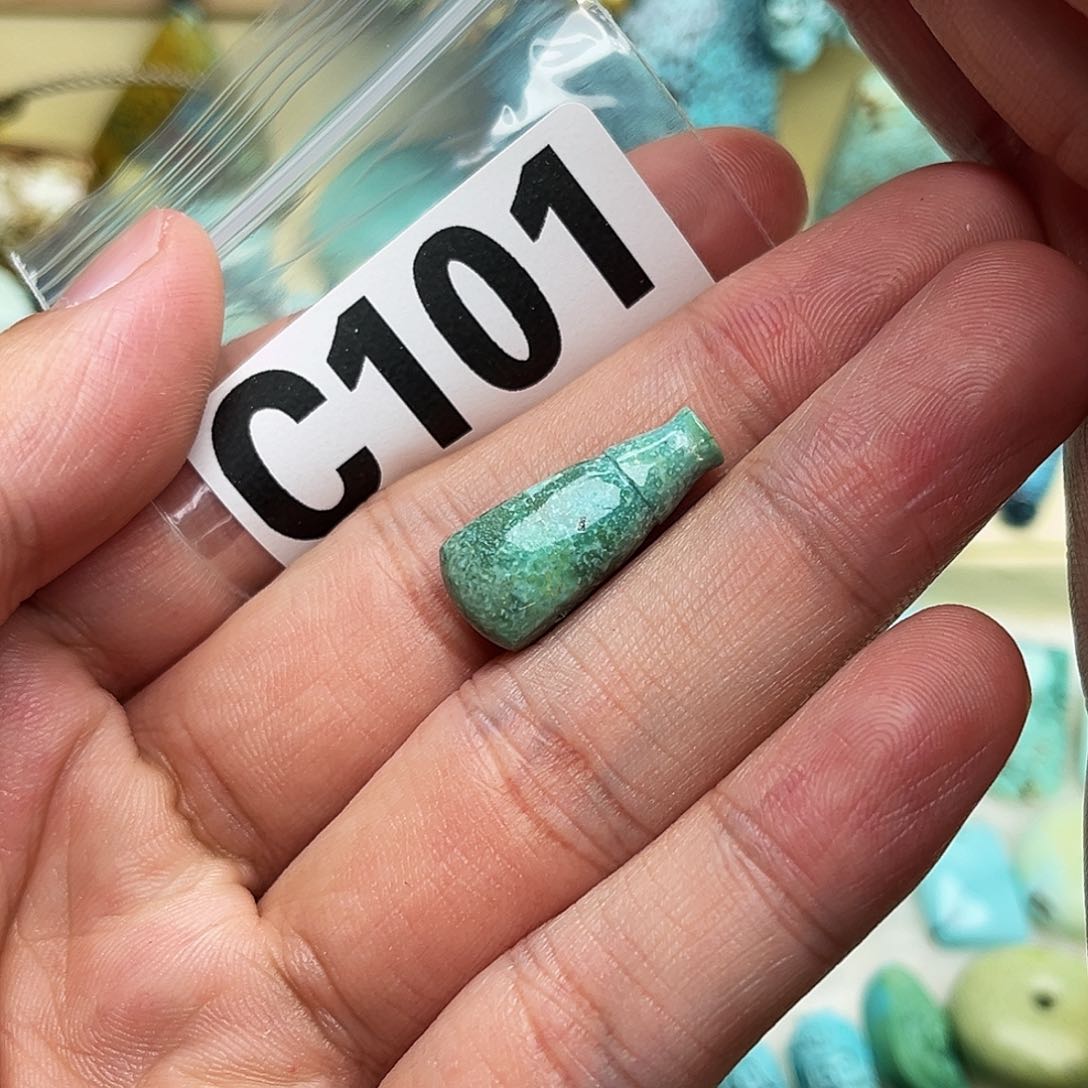 绿松石配饰未镶嵌卡