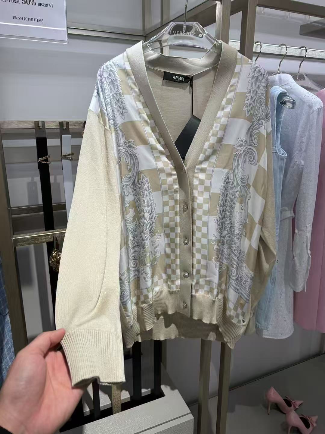 未使用 VERSACE/范思哲 女士美杜莎棋盘格开衫外套