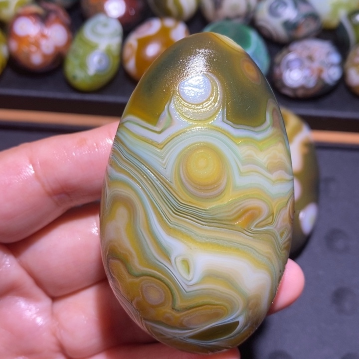 未镶嵌玛瑙/玉髓珠宝半成品53