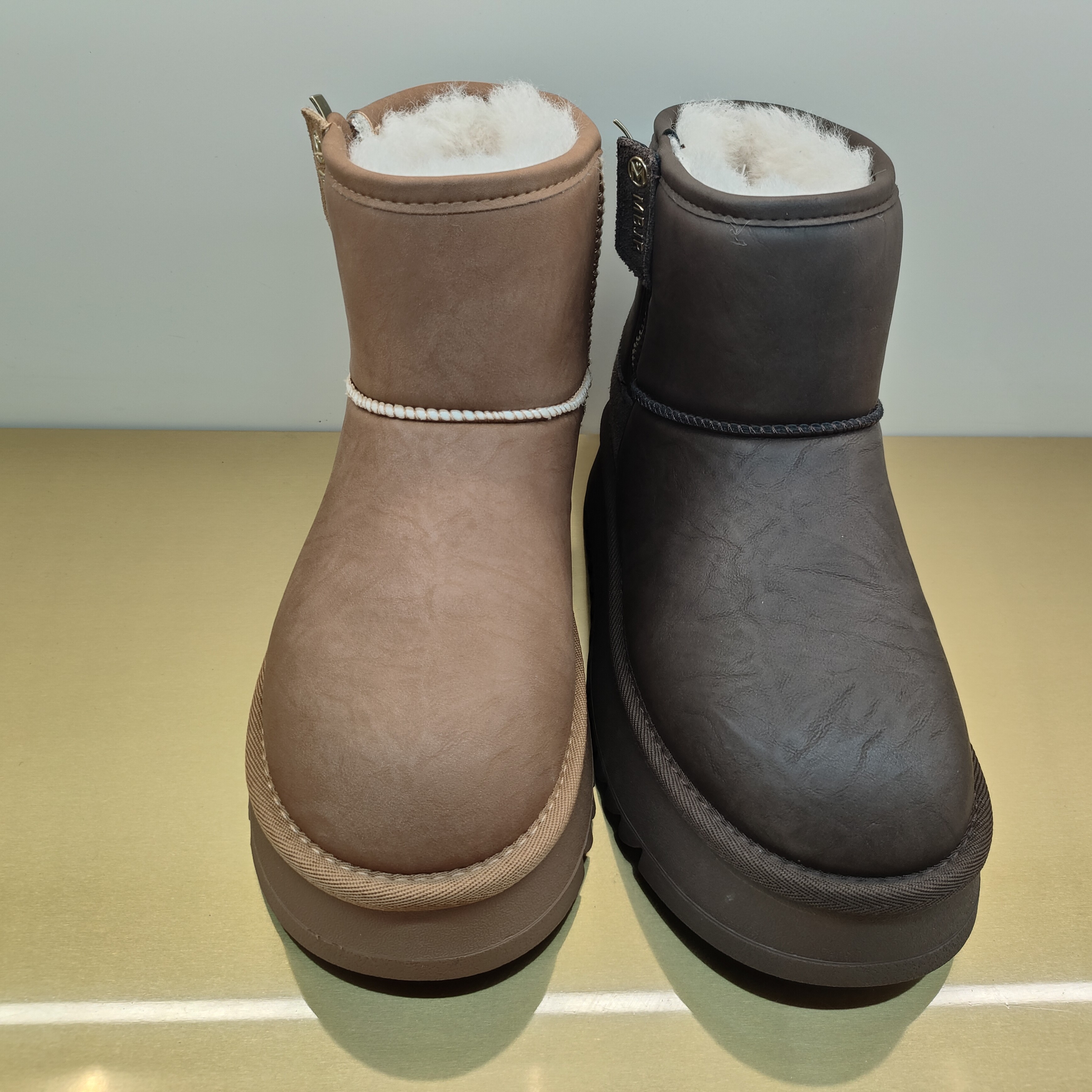 漫步佳人专卖店正品2025冬季新款285718拍前询码