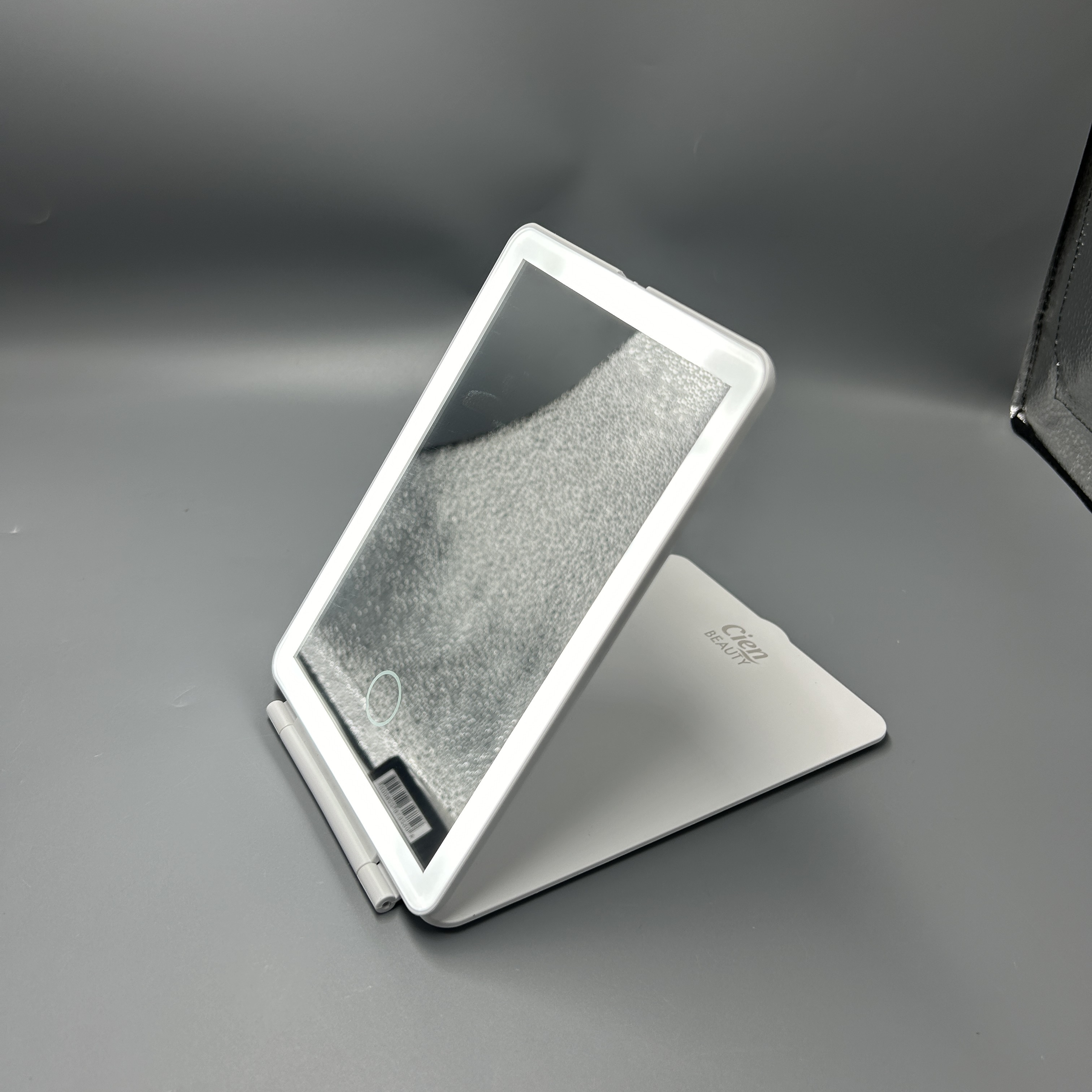 K252319 LED化妆镜 三档调节19*13.5cm