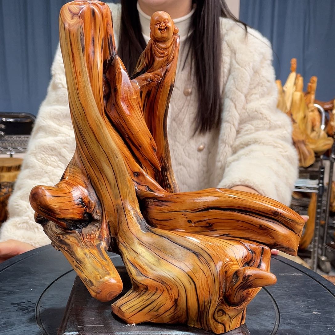 柏木（崖柏）随型艺术根雕