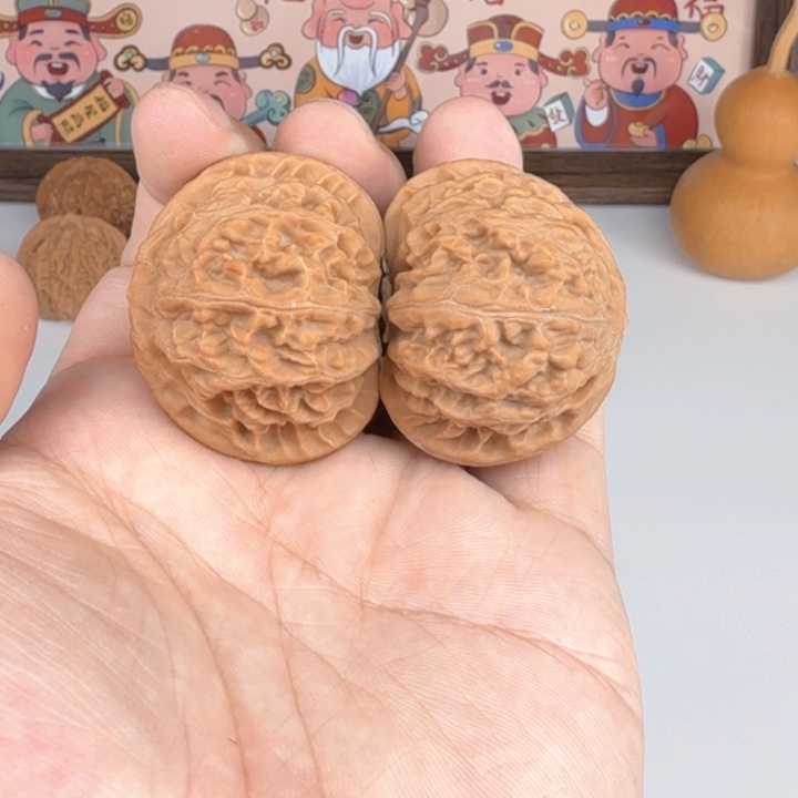 手串文玩核桃玉玺宫灯41/40/33