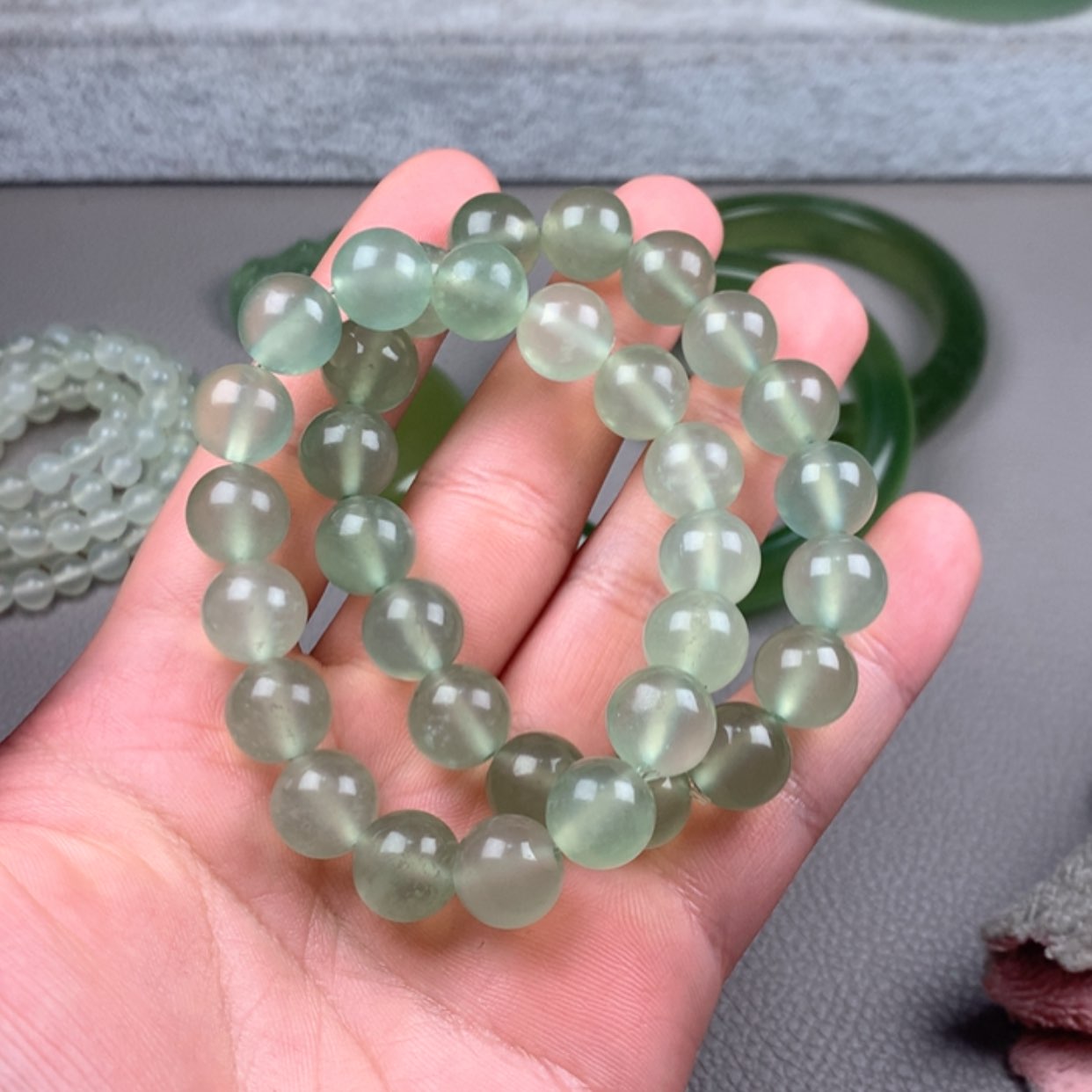 【闪购商品】未镶嵌蛇纹石玉岫玉