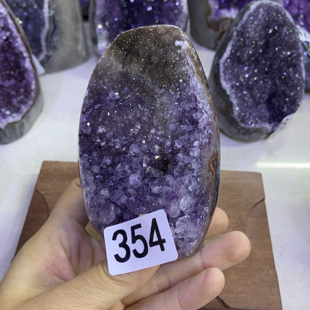 大型摆件（非配饰）紫晶未镶嵌