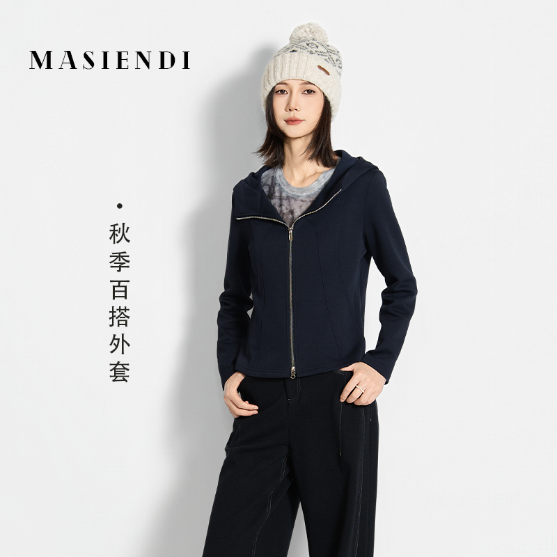 MASIENDI/玛丝恩迪秋冬新款拉链连帽长袖运动风时尚上衣430677