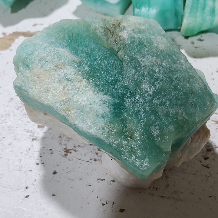 8***7蛇纹石玉未镶嵌原石