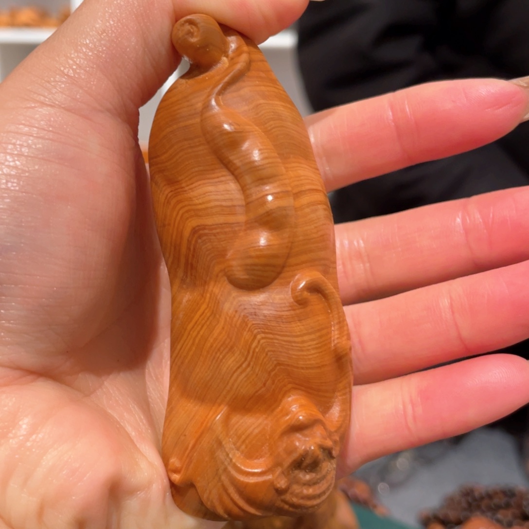 【闪购商品】柏木（崖柏）四季有福手把件