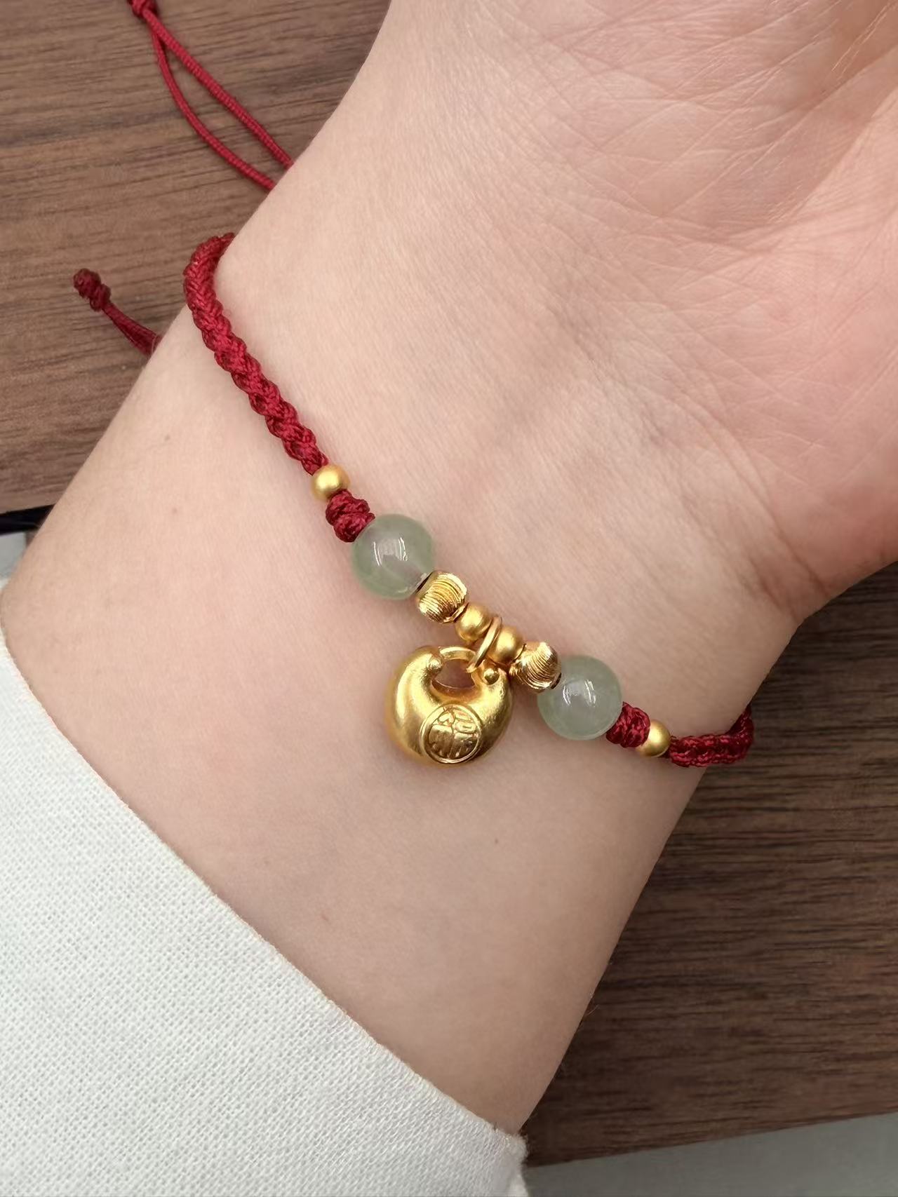 铜合金仿珍珠手链 新年快乐编织红绳小胖福手链转运珠时尚饰品