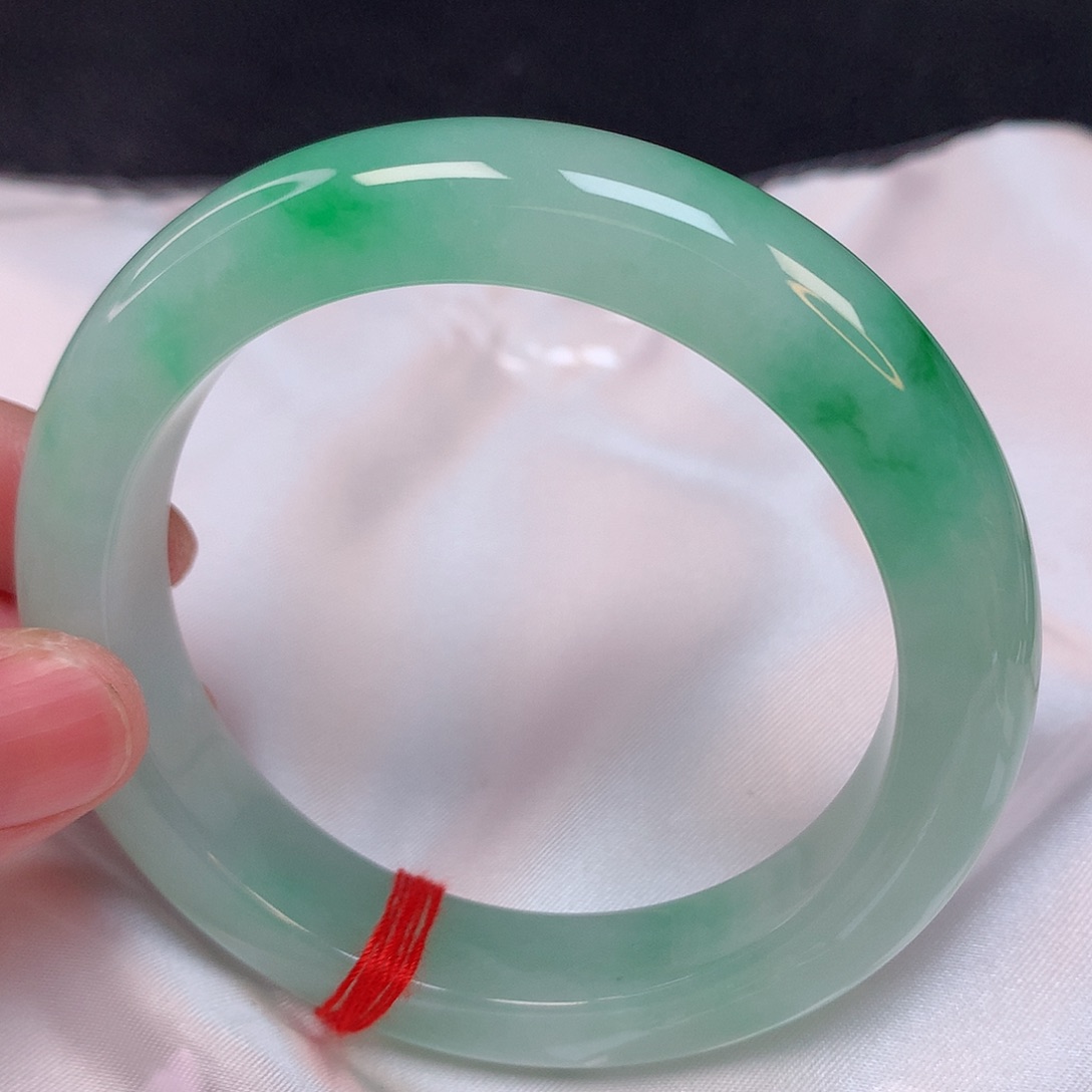 翡翠手镯未镶嵌科*58分单1