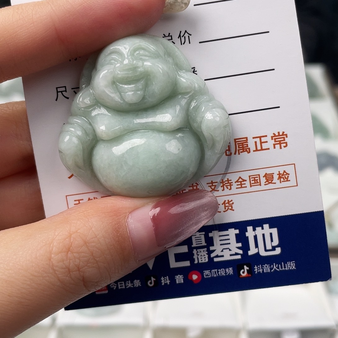 翡翠颈饰未镶嵌H****a佛公