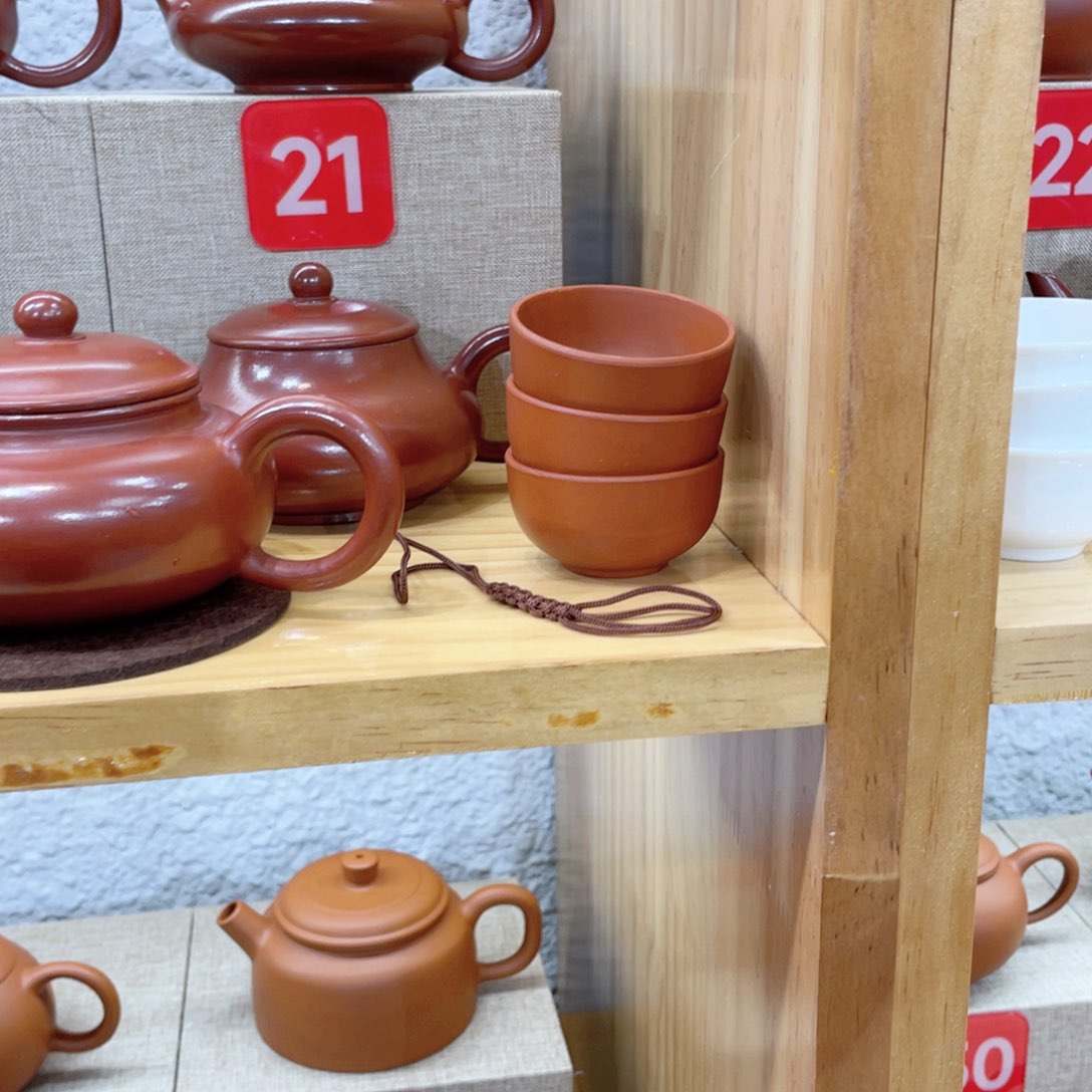 茶壶紫砂C*n仿古150毫升，第二把……