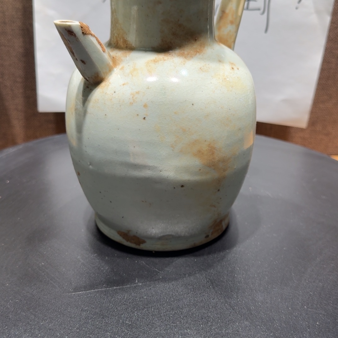 陶其他漂亮的小瓷瓶子