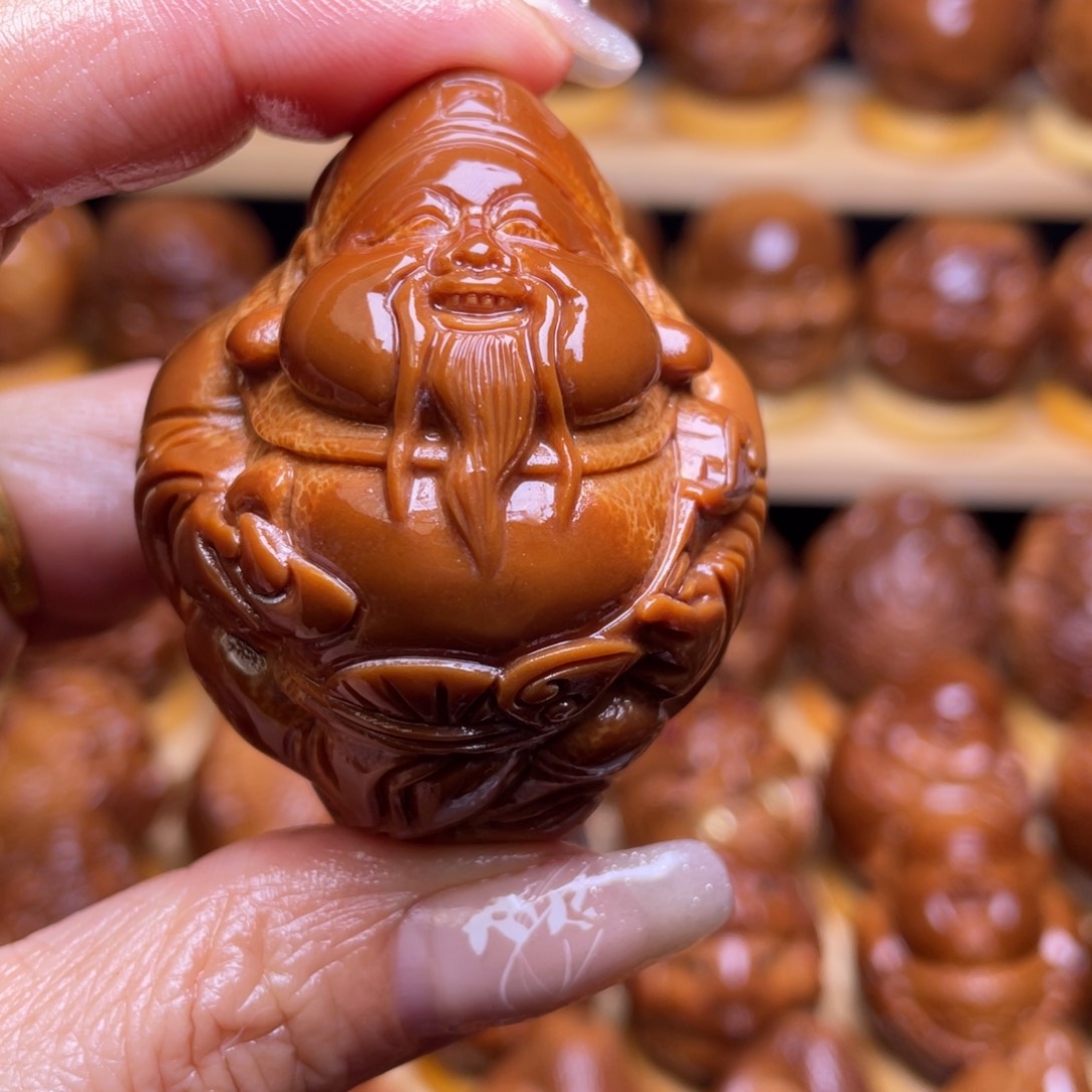 橄榄核把件四**已巴西大橄榄