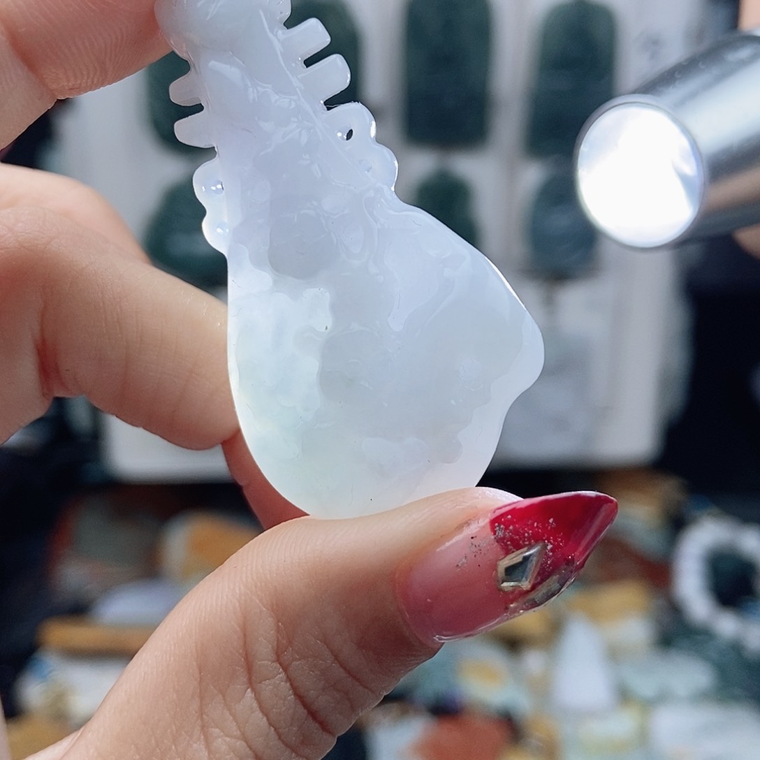 翡翠颈饰14K金镶嵌翡翠