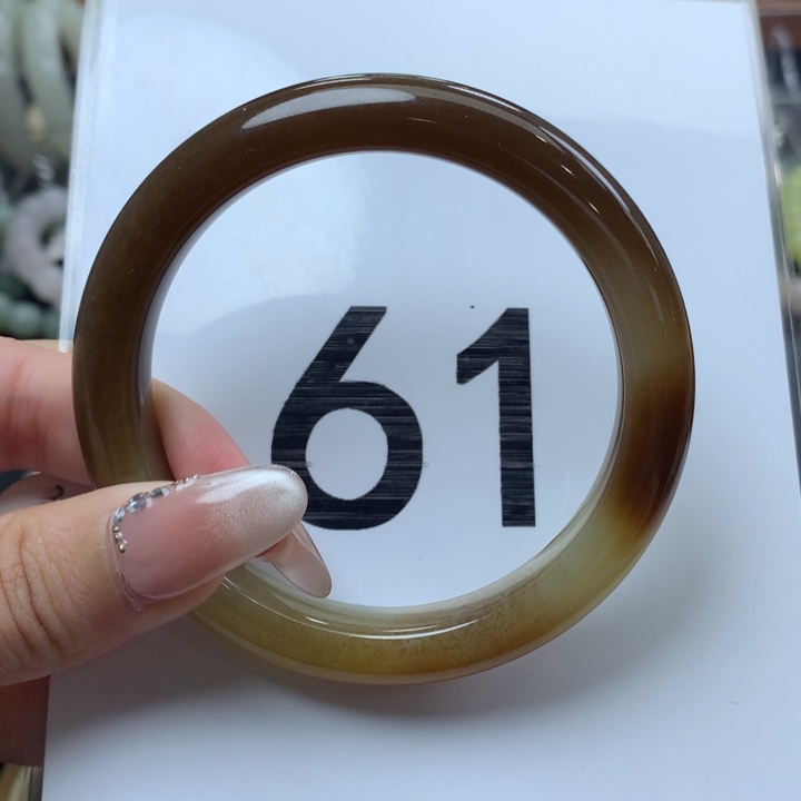 未镶嵌手镯和田玉10